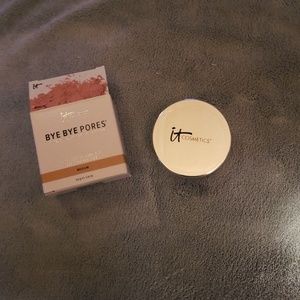 NEW - BYE BYE PORES POWDER / MEDIUM - it Cosmetics
